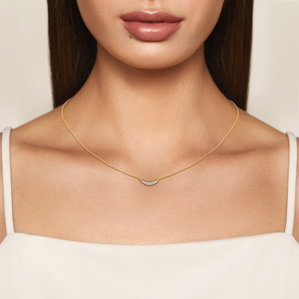 Mellowness Diamond Necklaces