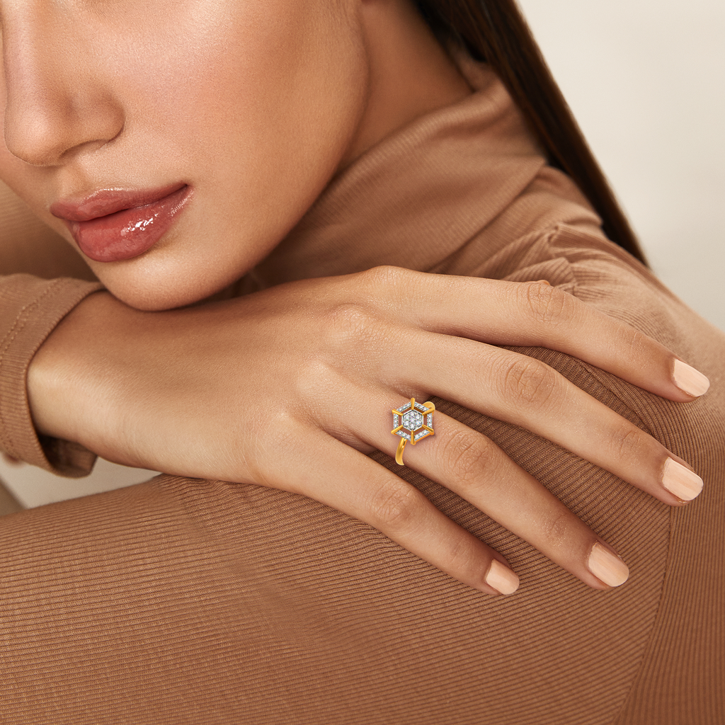 Regal Charm Diamond Rings