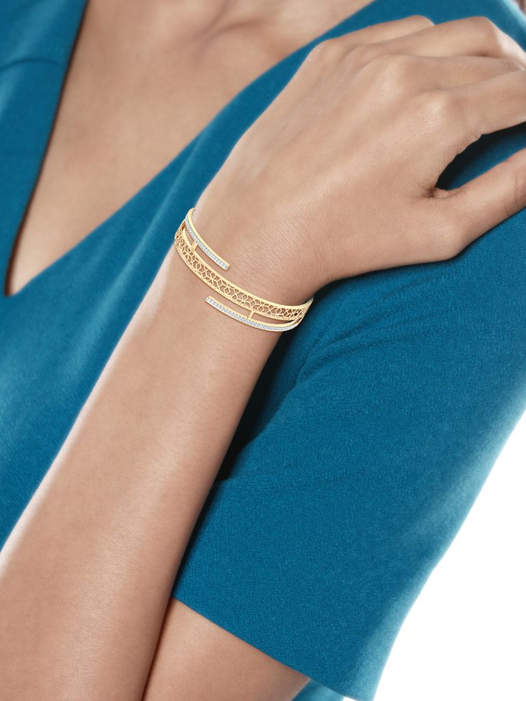 Net Twirl Diamond Bangles