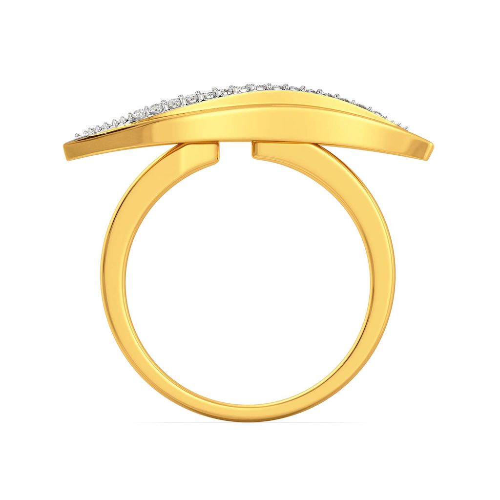 Effortless Swerve Diamond Rings