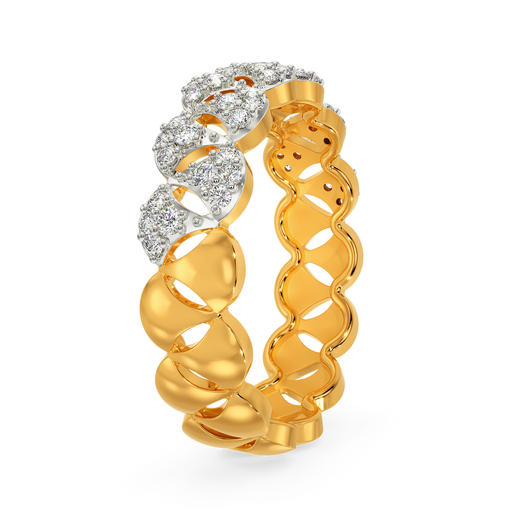 Old-World Charm Diamond Rings