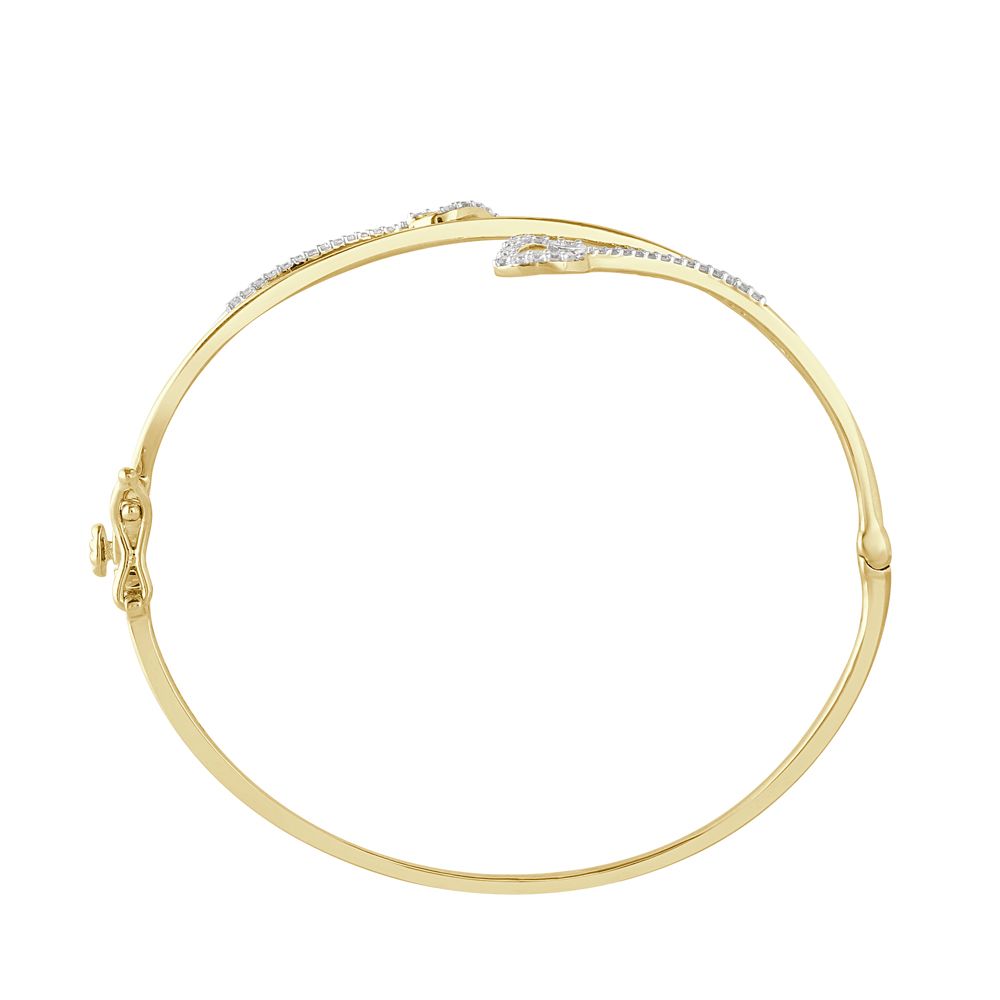 Elegant Diamond Bracelet in Yellow Gold