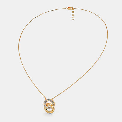 The Maendo Pendant Necklace