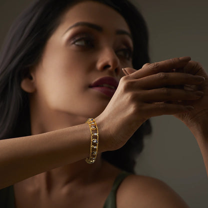 The Barlin Convertible Choker Necklace