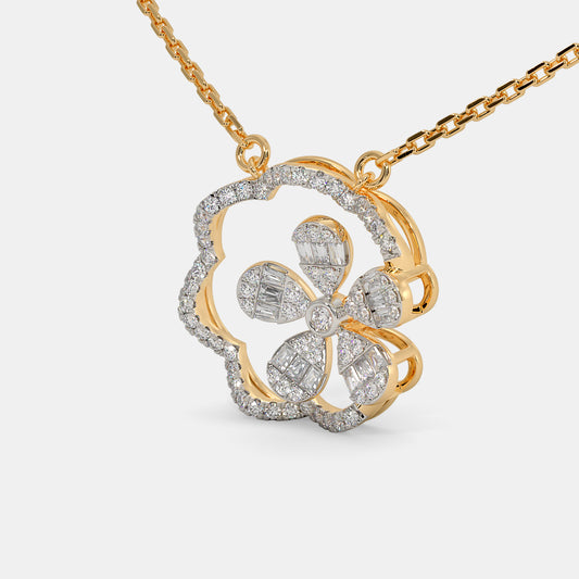 The Ornatia Pendant Necklace