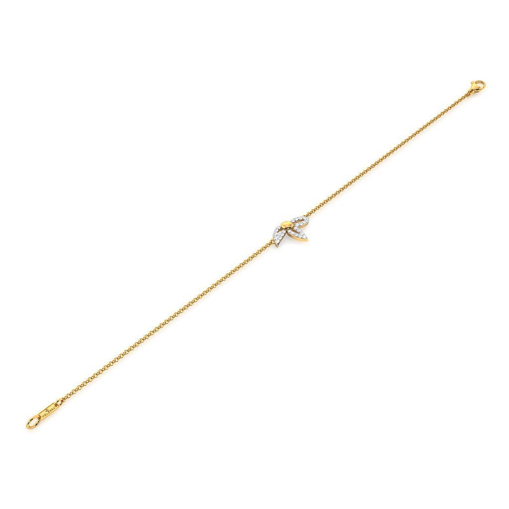 Trio-Petal Settle Diamond Bracelets