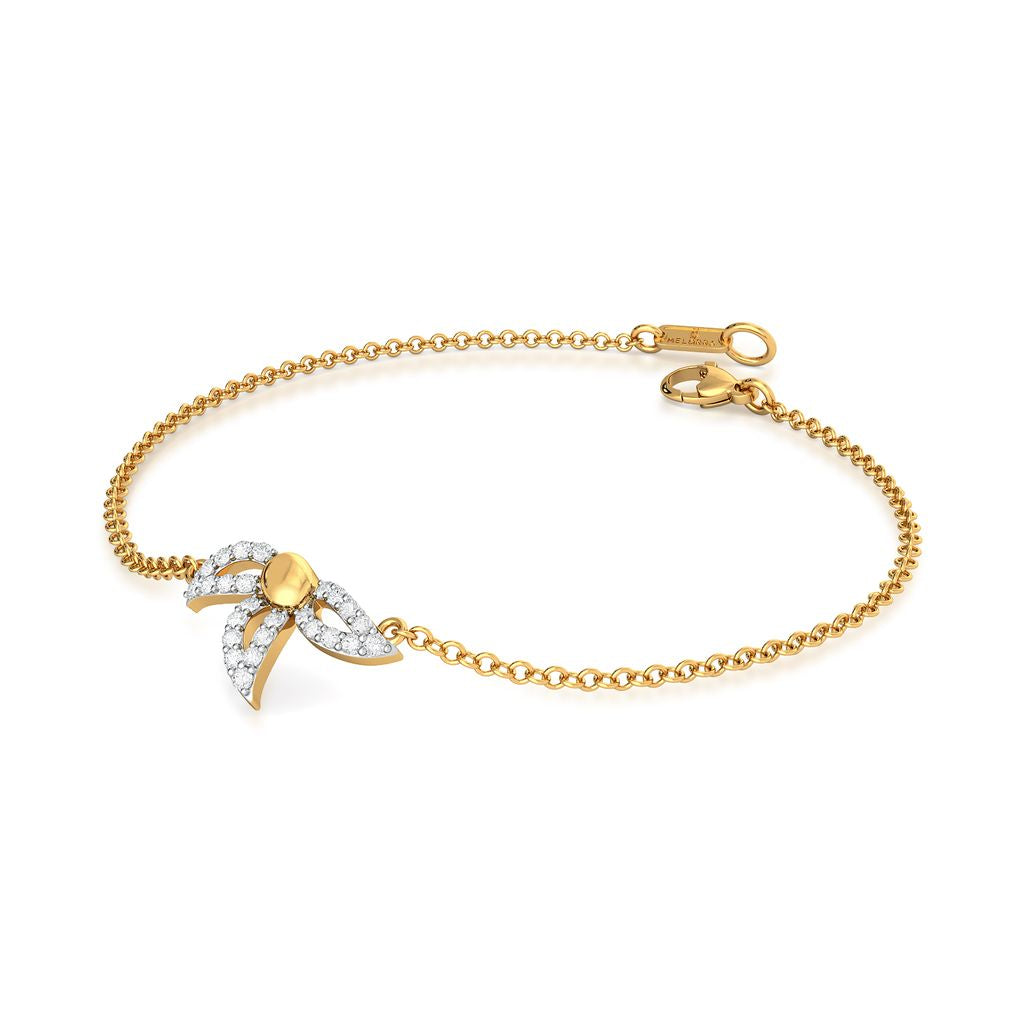Trio-Petal Settle Diamond Bracelets