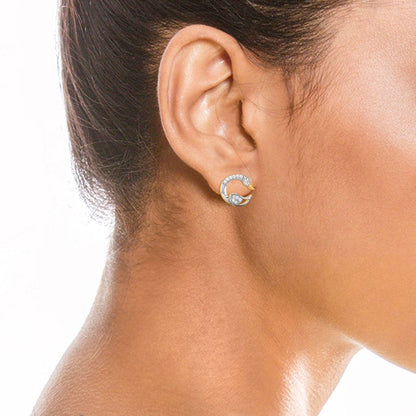 Swan Suave Diamond Earrings