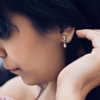 Curly Ribbon Diamond Earrings