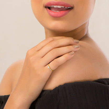 Knotty Hearts Diamond Rings