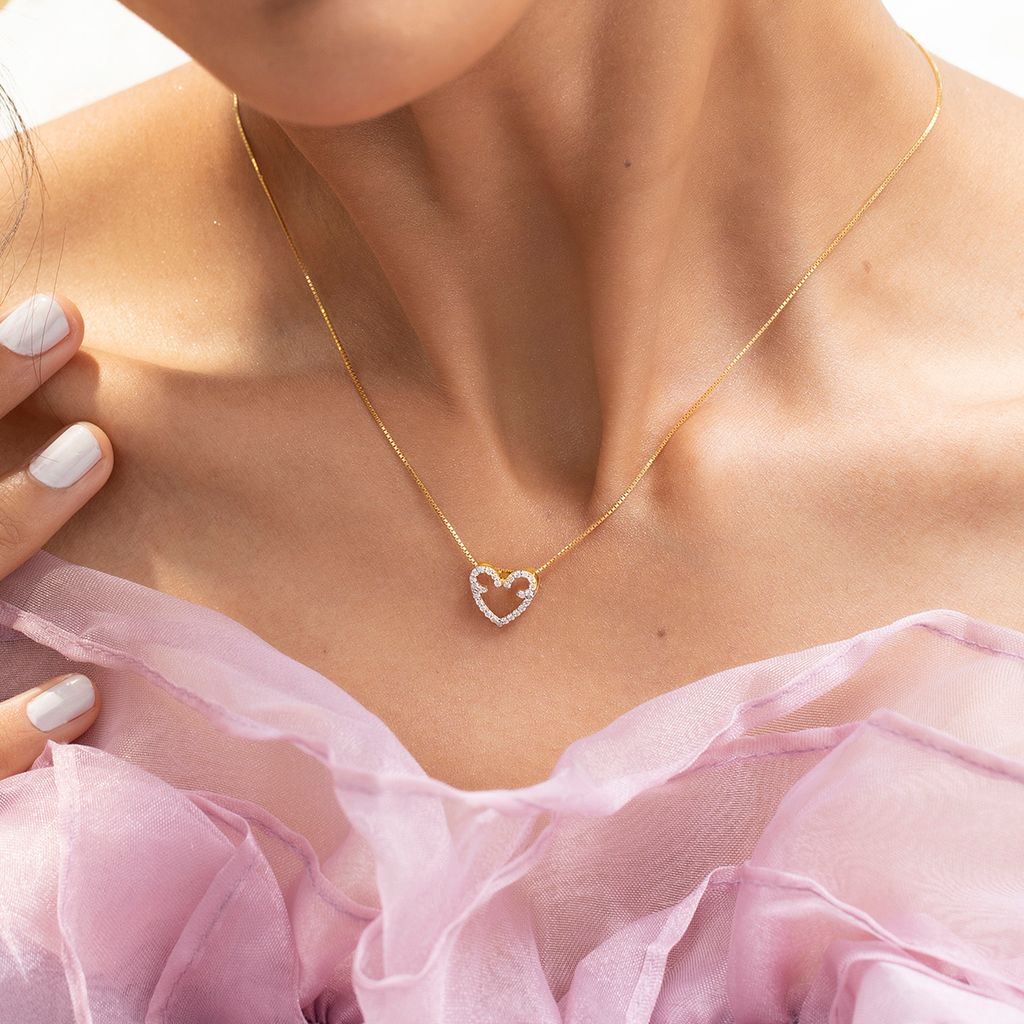 Enchanted Kiss Diamond Pendants