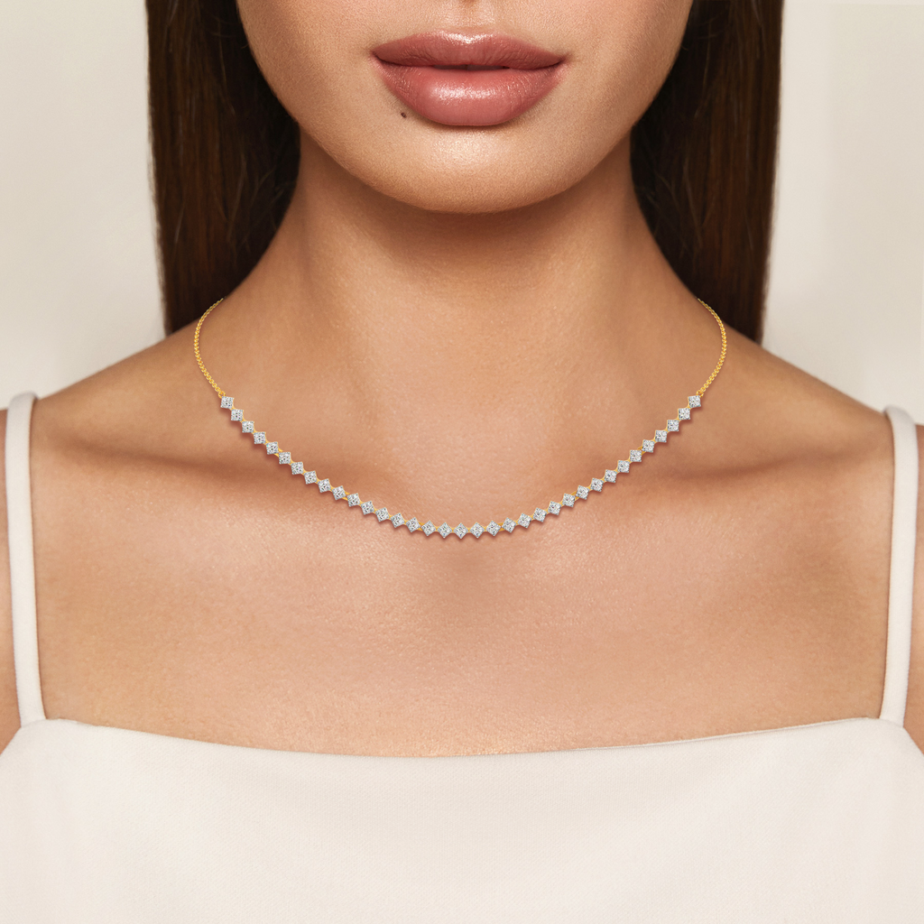 Minimal Mood Diamond Necklaces