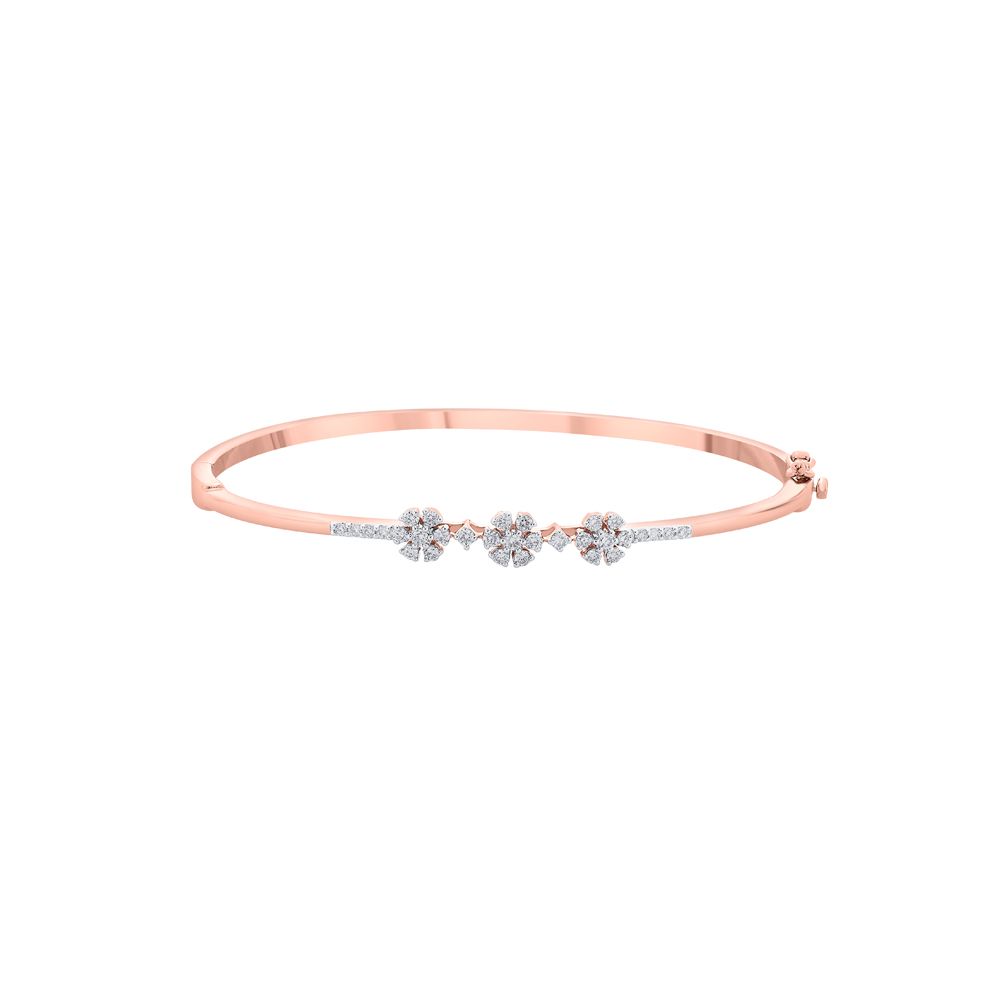 Stunning Bracelet With Diamonds in  Rose Gold