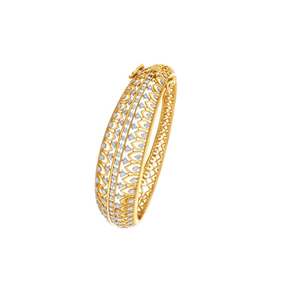 Timeless  Yellow Gold Bracelet