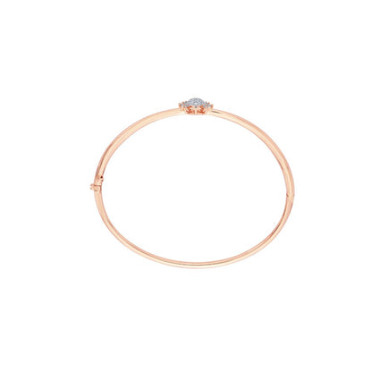 Contemporary Gold and Diamond Bracelet