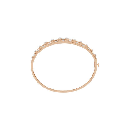 Glittering Cluster Design Diamond Bracelet